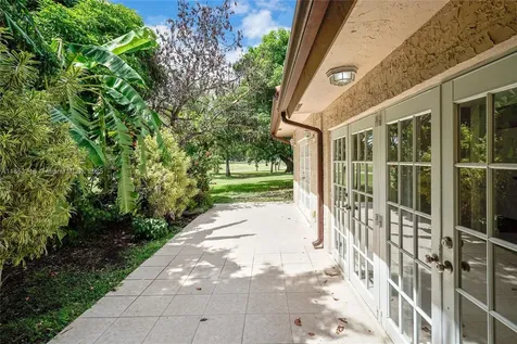 8049 Buttonwood Circle Tamarac FL 33321