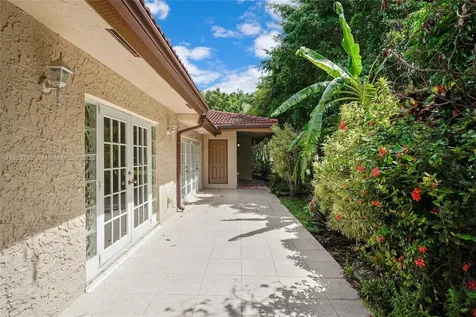8049 Buttonwood Circle Tamarac FL 33321