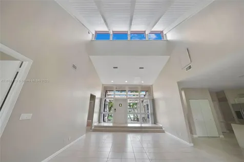 8049 Buttonwood Circle Tamarac FL 33321