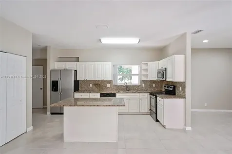 8049 Buttonwood Circle Tamarac FL 33321