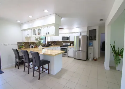 15200 SW 268th Street Homestead FL 33032