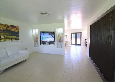 15200 SW 268th Street Homestead FL 33032