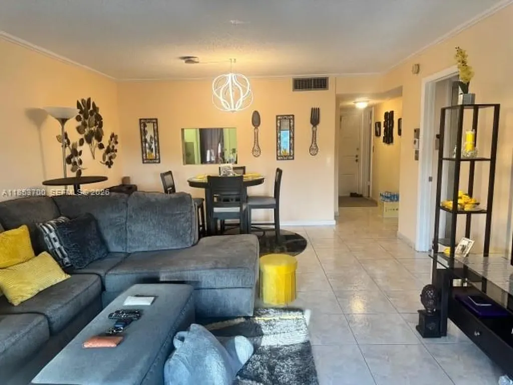 4270 NW 40th Street Lauderdale Lakes FL 33319