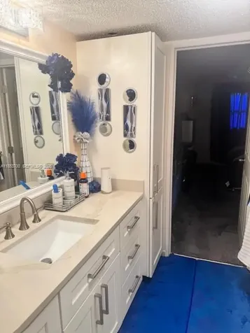 4270 NW 40th Street Lauderdale Lakes FL 33319