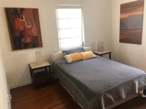 1619 SW 13th Street Miami FL 33145