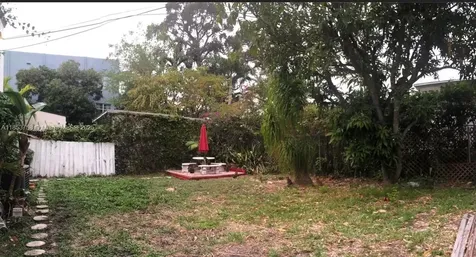 1619 SW 13th Street Miami FL 33145