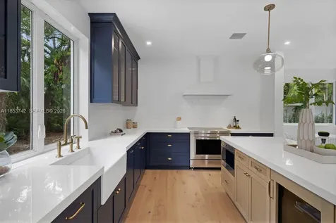 5835 SW 81st Street South Miami FL 33143