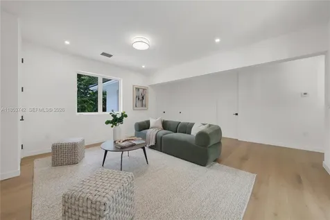 5835 SW 81st Street South Miami FL 33143