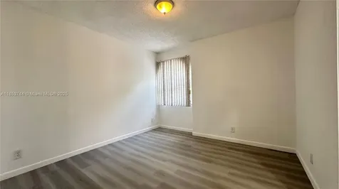 4764 NW 6th Place Coconut Creek FL 33063