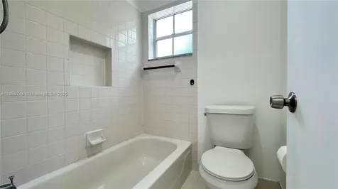 4764 NW 6th Place Coconut Creek FL 33063