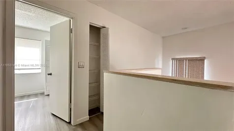 4764 NW 6th Place Coconut Creek FL 33063
