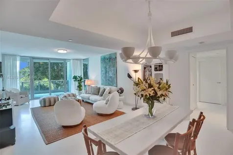 2627 S Bayshore Drive Coconut Grove FL 33133