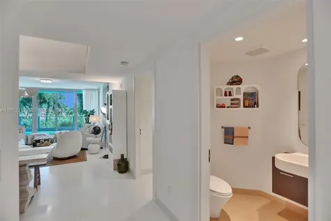 2627 S Bayshore Drive Coconut Grove FL 33133