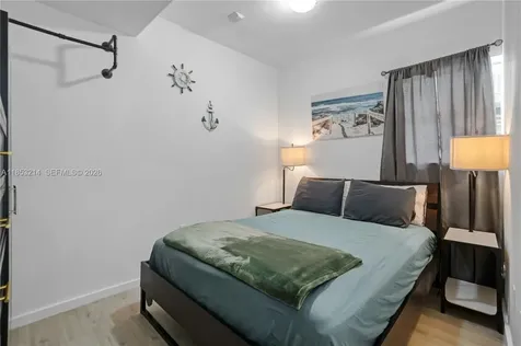 810 7th Street Miami Beach FL 33139