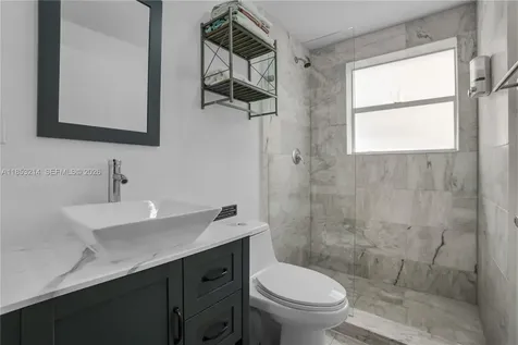 810 7th Street Miami Beach FL 33139