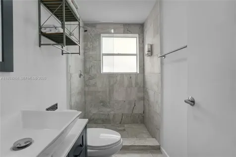 810 7th Street Miami Beach FL 33139