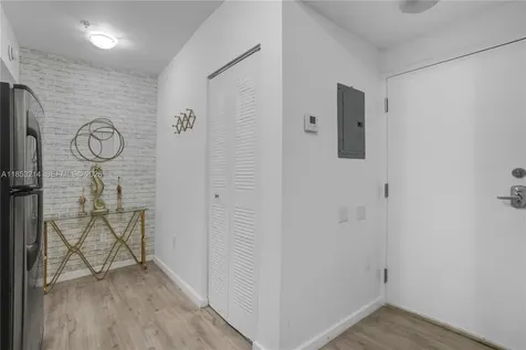 810 7th Street Miami Beach FL 33139
