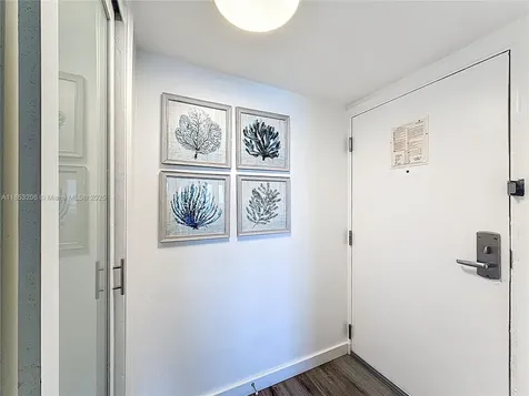 19201 Collins Avenue Sunny Isles Beach FL 33160