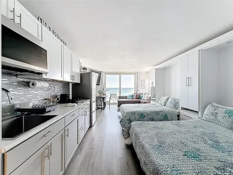 19201 Collins Avenue Sunny Isles Beach FL 33160