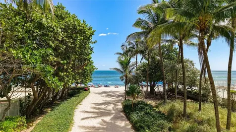 19201 Collins Avenue Sunny Isles Beach FL 33160