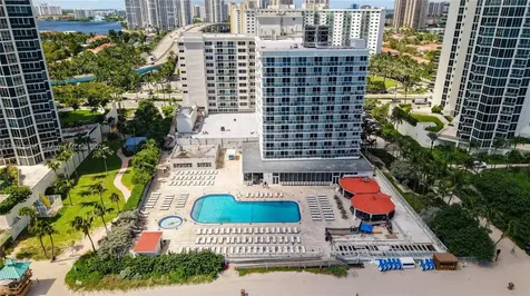 19201 Collins Avenue Sunny Isles Beach FL 33160