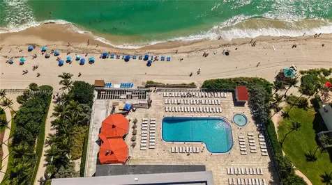19201 Collins Avenue Sunny Isles Beach FL 33160