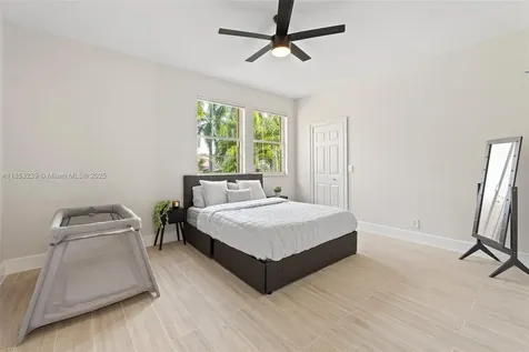 2438 Poinciana Court Weston FL 33327