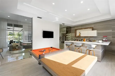 2438 Poinciana Court Weston FL 33327