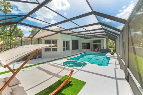 2438 Poinciana Court Weston FL 33327