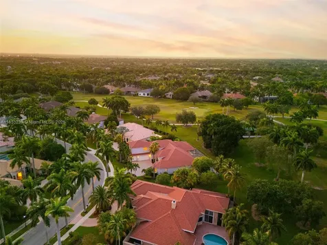 2438 Poinciana Court Weston FL 33327