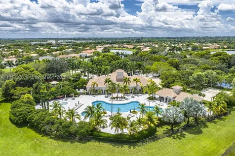 19138 Stonebrook Street Weston FL 33332