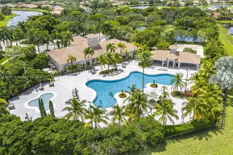 19138 Stonebrook Street Weston FL 33332