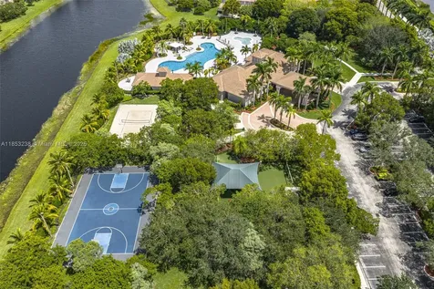 19138 Stonebrook Street Weston FL 33332