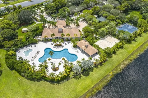 19138 Stonebrook Street Weston FL 33332