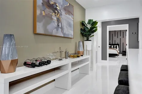 245 NE 156th Street Miami FL 33162