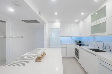 2301 Collins Avenue Miami Beach FL 33139