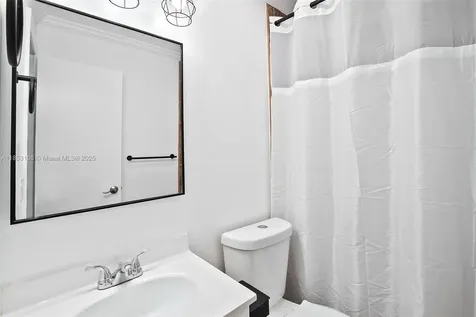 2350 Oak Court Pembroke Pines FL 33026