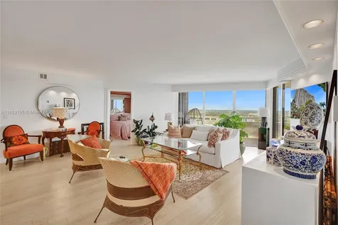 4000 Towerside Terrace Miami FL 33138