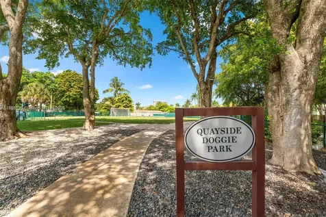 4000 Towerside Terrace Miami FL 33138