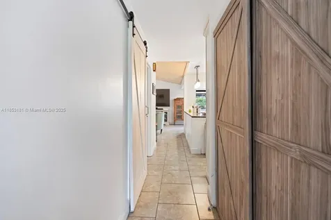 7831 NW 11th Court Plantation FL 33322