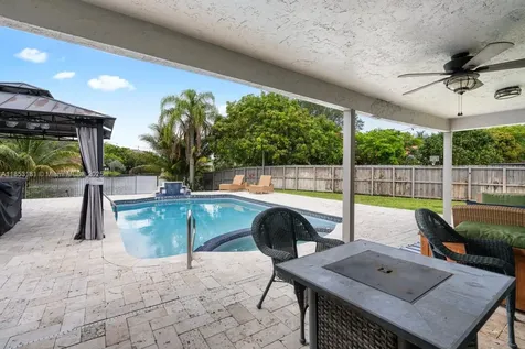 7831 NW 11th Court Plantation FL 33322