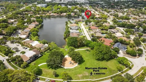 7831 NW 11th Court Plantation FL 33322