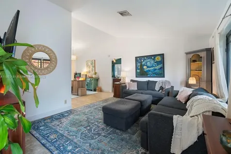 7831 NW 11th Court Plantation FL 33322