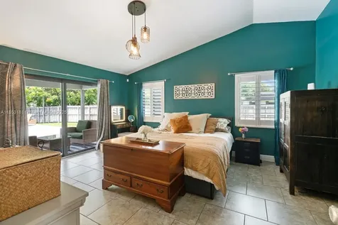 7831 NW 11th Court Plantation FL 33322