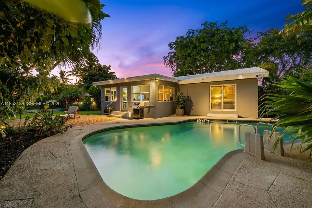 608 NW 25th Street Fort Lauderdale FL 33311