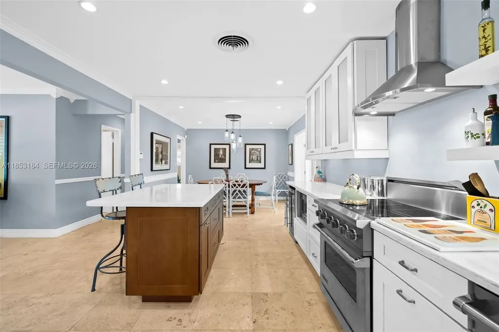 608 NW 25th Street Wilton Manors FL 33311