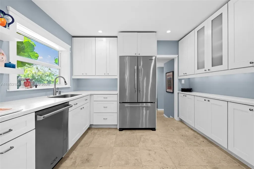 608 NW 25th Street Fort Lauderdale FL 33311