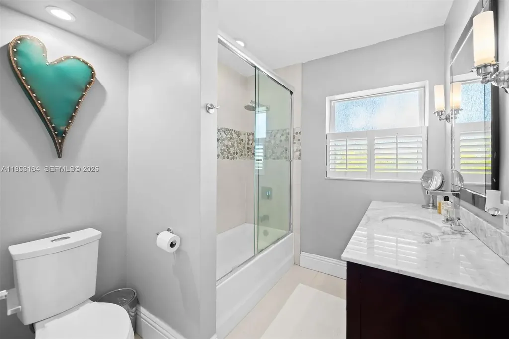 608 NW 25th Street Fort Lauderdale FL 33311