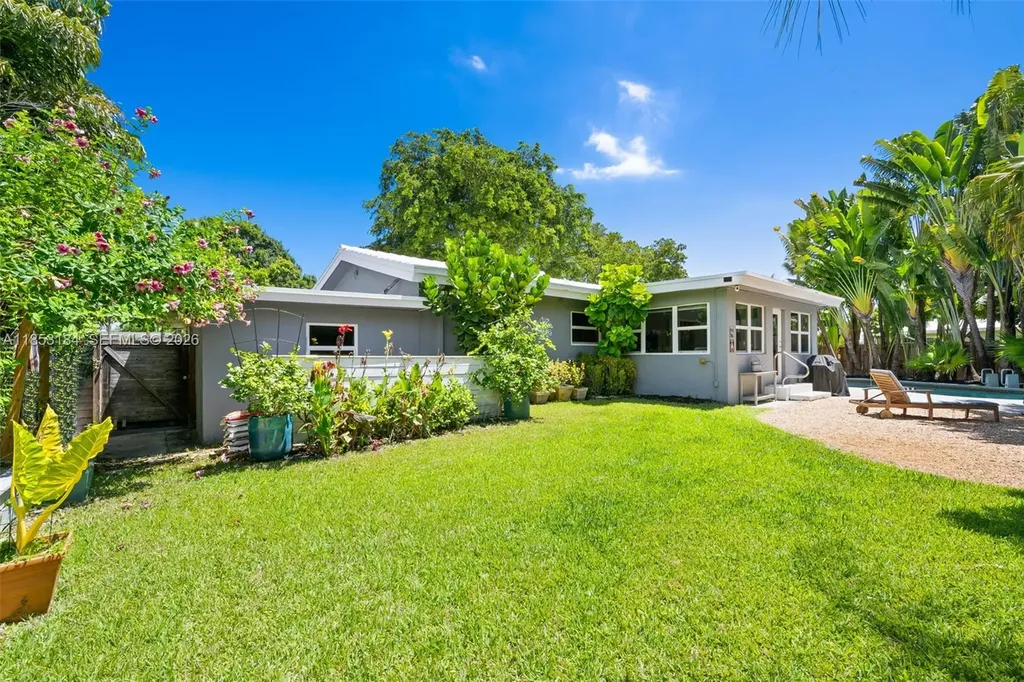 608 NW 25th Street Fort Lauderdale FL 33311