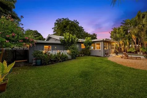 608 NW 25th Street Wilton Manors FL 33311